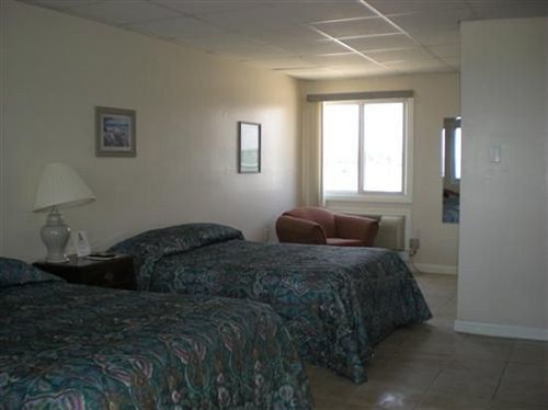 Sandy Shore Motel Westerly Exterior photo